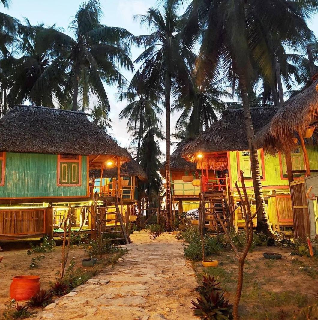 Cocokabanasrote Apartment Nembrala Ngoại thất bức ảnh